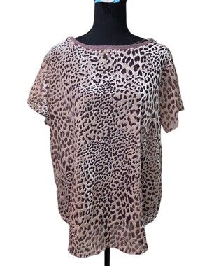NWT Kori ~ Leopard Print Short Sleeve Tee